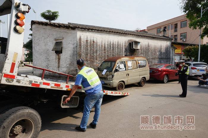 .清理僵尸车_副本.jpg