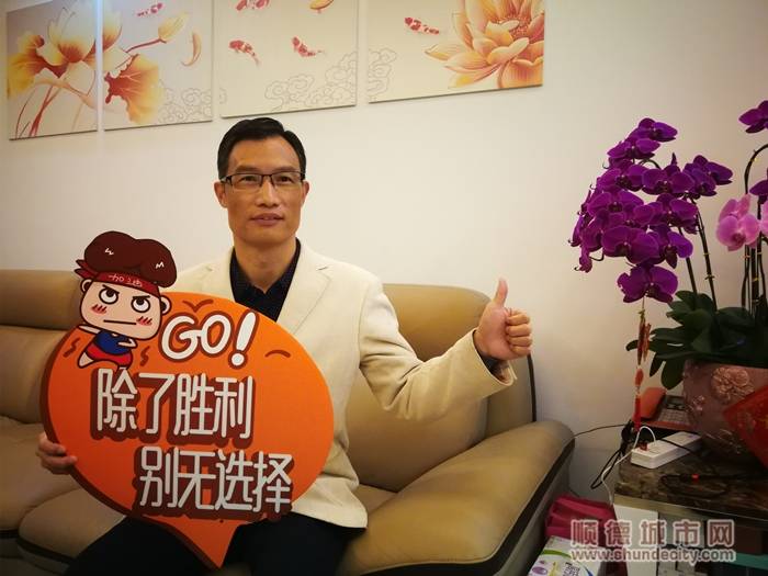 1.谭耀军总是能用他的正能量感染身边的每一个人。.jpg